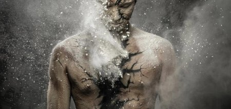 Человек рассыпается в пыль