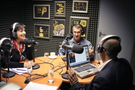 Ведущие радио