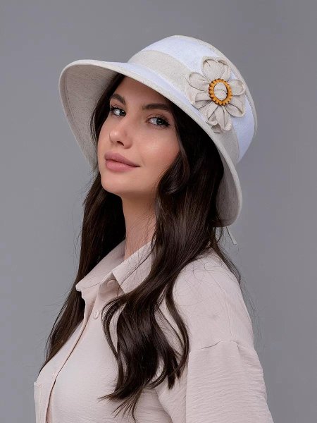 Шляпа летняя из льна