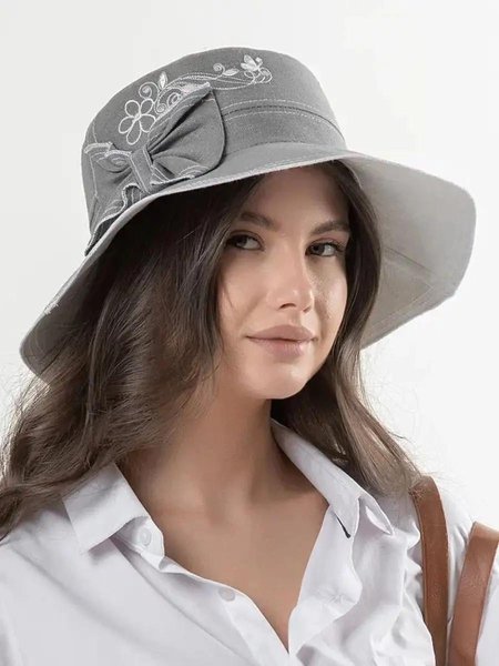 Летняя шляпа женская из льна