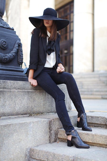 Летние образы со шляпой