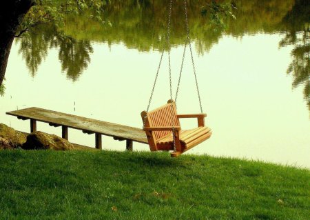 Качели деревянные