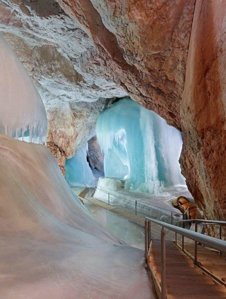 Австрия Ледяная пещера Айсризенвельт
