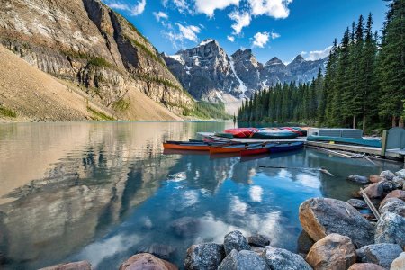 Фотообои озеро Морейн