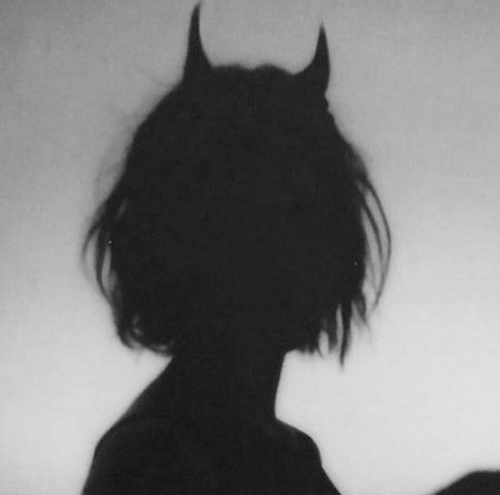 Тень демона девушки