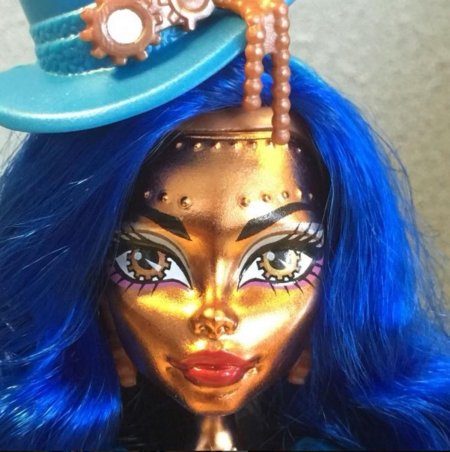 Ребекка монстр Хай