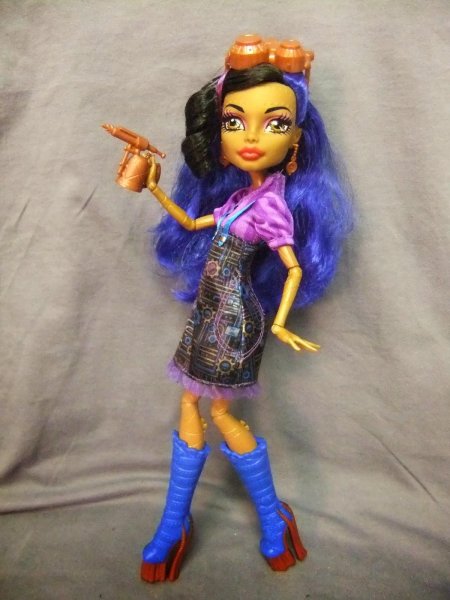 Ребекка Монстер Хай