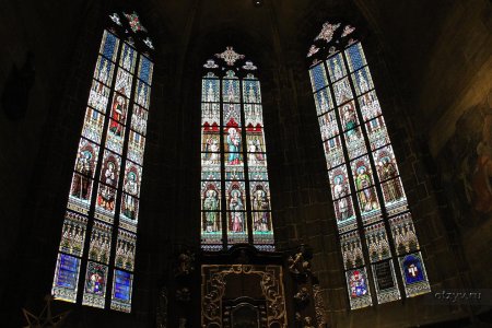 Собор Святого Вита витражи