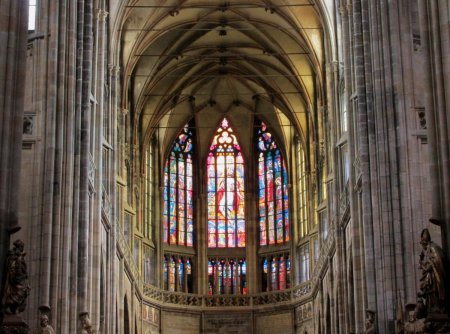 Собор Святого Вита витражи