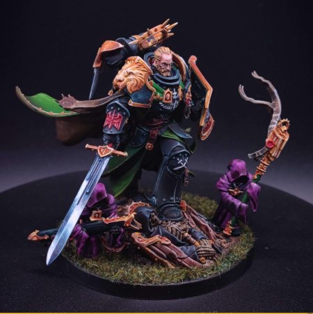 Тиран улья Warhammer 40000 миниатюра