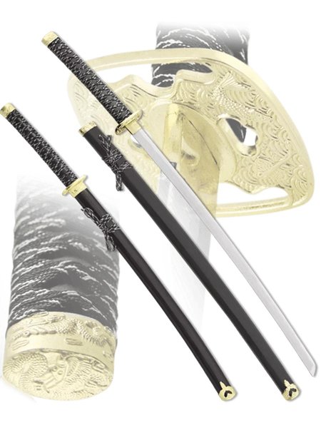 Самурайские мечи катана и вакидзаси на подставке