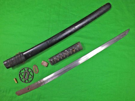 Вакидзаси на поясе