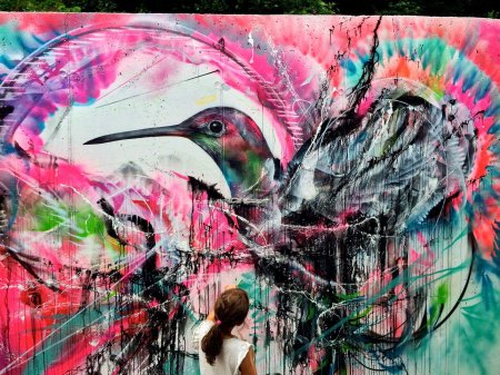 Граффити птица