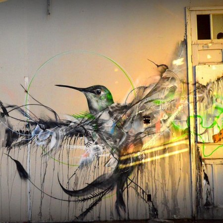 Роспись стен в интерьере абстракция