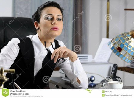 Женщина начальник