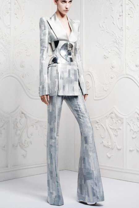 Коллекции Alexander MCQUEEN 2013 Vogue
