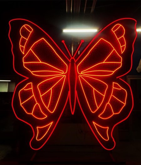 Светящиеся бабочки