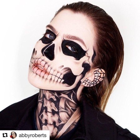 Эбби Робертс макияж череп