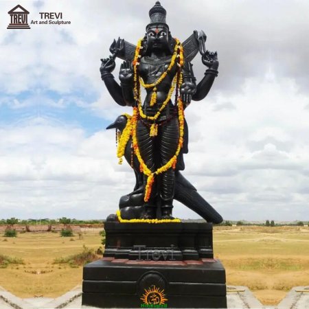 Статуя Шани дев