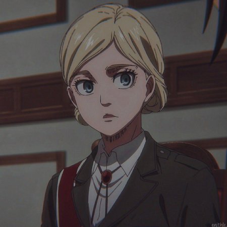 Хистория рейсс атака титанов сезон