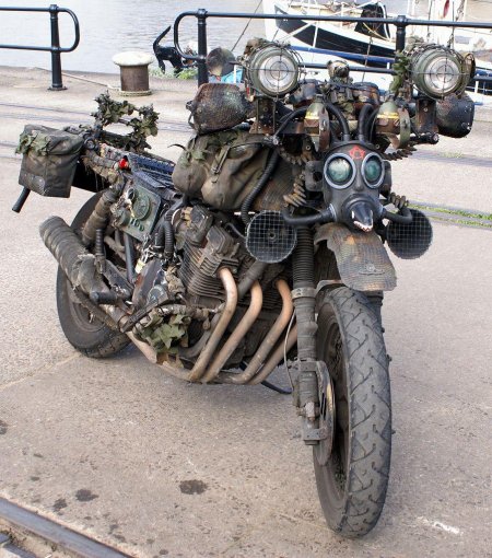 Мотоцикл Урал постапокалипсис
