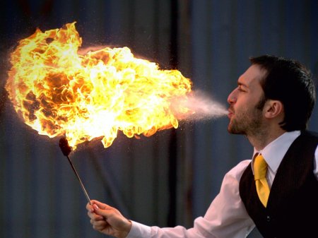 Фаер шоу факир