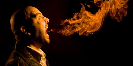 Выдыхаю огонь