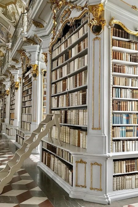 Библиотека аббатства Адмонт