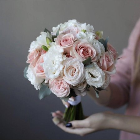 Классический свадебный букет