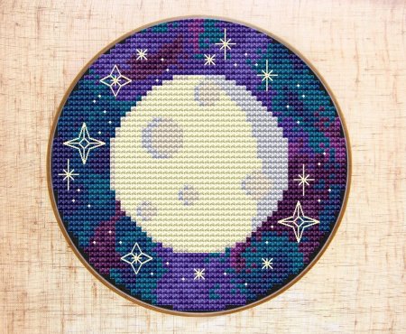 Луна крестиком