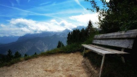 Лавочка Фиагдон