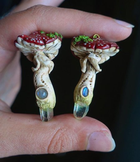 Грибы из полимерной глины