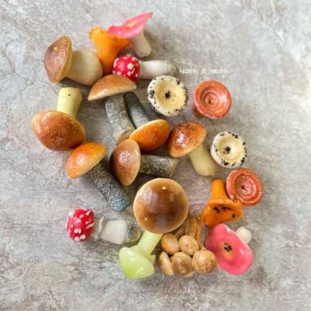 Грибочки из полимерной глины