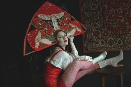 Кокошник современный