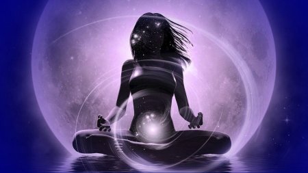 Космическая женщина