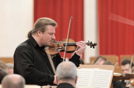 Павел Попов скрипач