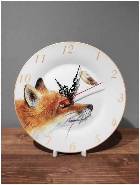 Часы лиса