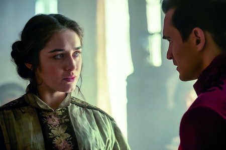 Даниэль Галлиган Нина Зеник