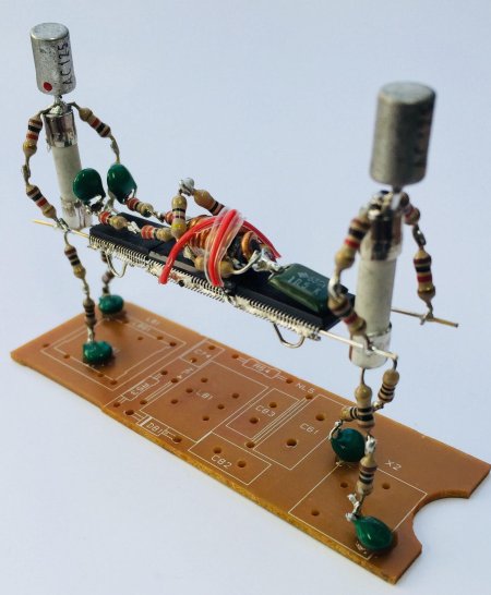 Фигуры из радиодеталей