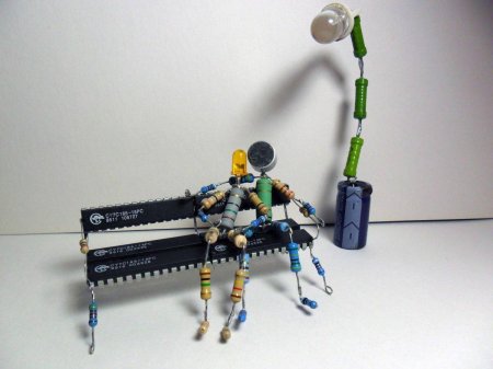 Украшения из микросхем