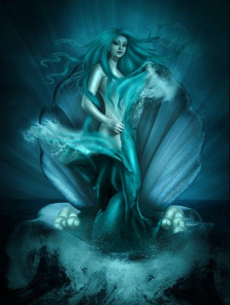 Девушка в бирюзовом