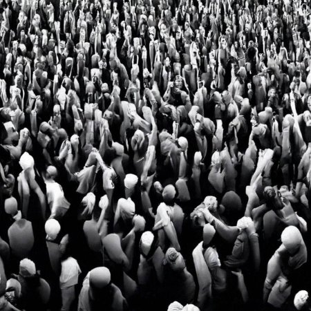 Человек и толпа