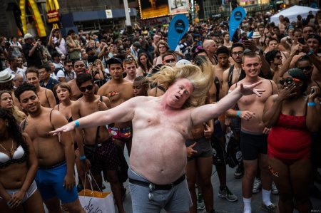 Смешная толпа