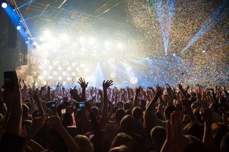 Сцена концерт