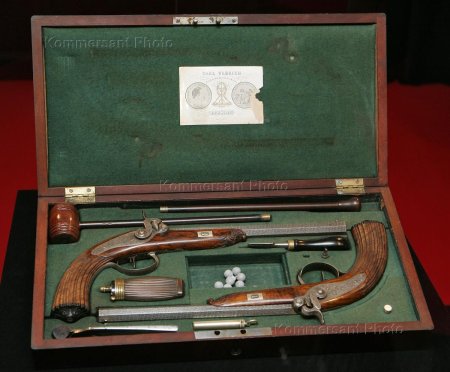 Дуэльные пистолеты Пушкина и Дантеса