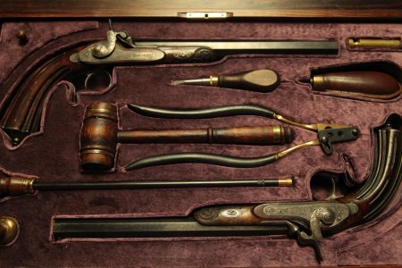 Дуэльный пистолет 19 века Пушкина