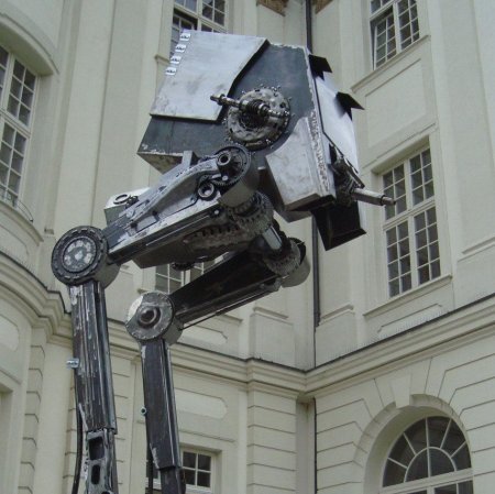 Скульптуры из металлолома