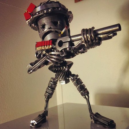 Изделия из автозапчастей