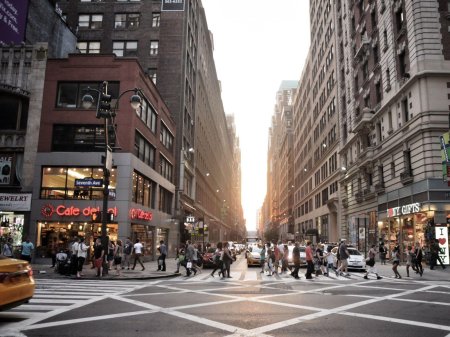 Нью-Йорк улицы города Манхэттен