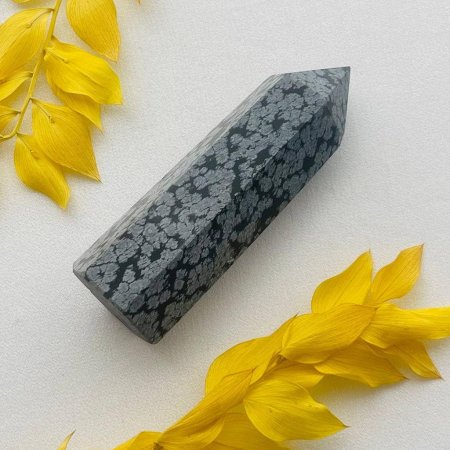 Браслет из снежного обсидиана